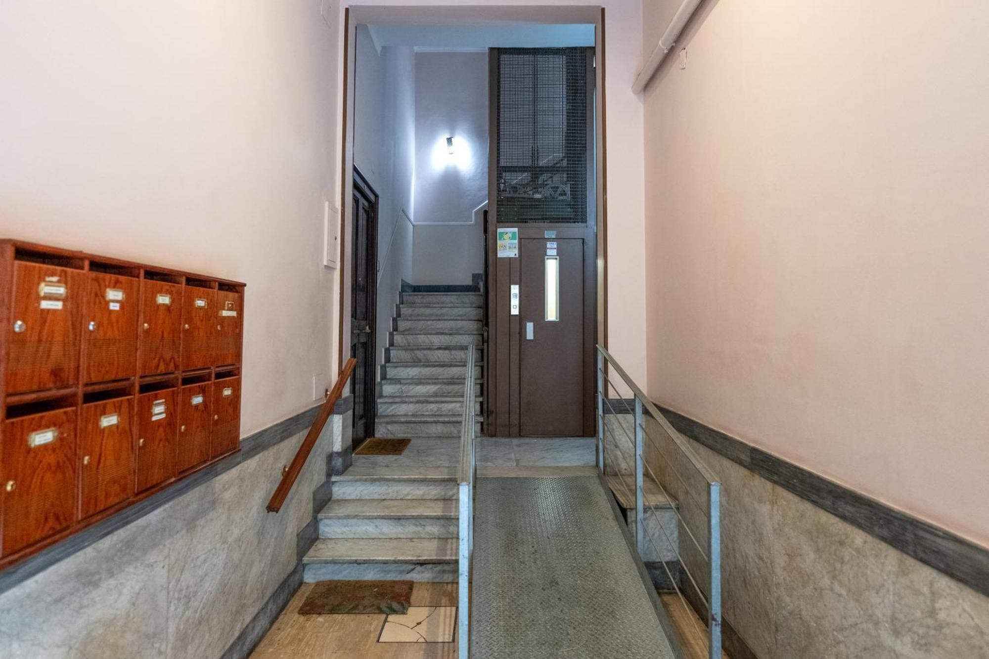 100Mq Maison Paradise - Central & Elegant Apt Bari Ngoại thất bức ảnh